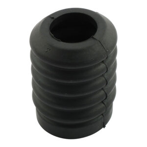 Rear master cylinder boot