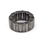 Sprocket shaft/wheel retainer