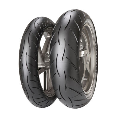 ** Metzeler Sportec M5 Interact tire 160/60ZR17 69W