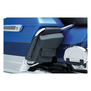 Kuryakyn, saddlebag pouch set. Black