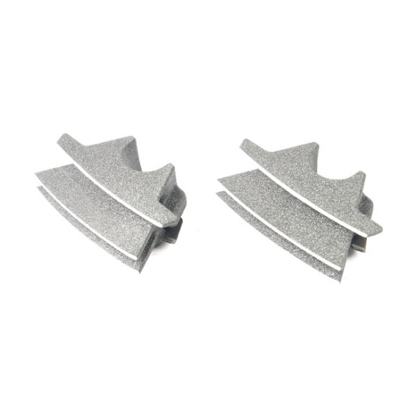 Head bolt bridge cover set. Finned, silver granite