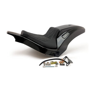 Cult-Werk, Softail wide fender kit Racing. Solo seat