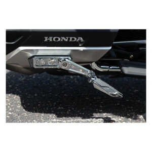 Kuryakyn, Omni cruise mounts with pegs. Chrome