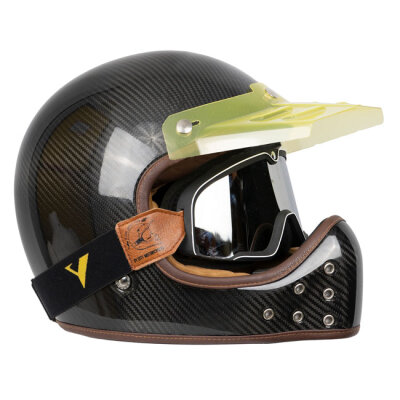 By City The Rock helmet carbon black Size XL