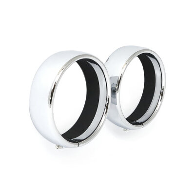 Recessed trim rings. 4.5" spotlamp. Chrome