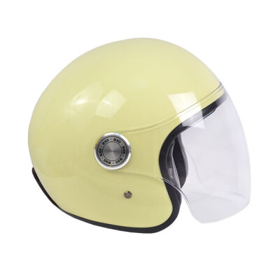 By City The City helmet beige shiny Size S