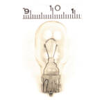 Single filament replacement light bulb, 12 volt / 21 watt...