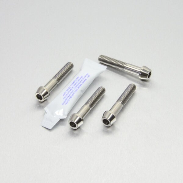 Bolt Kit Front Axle Tit