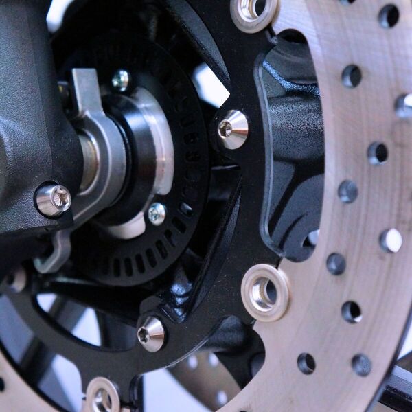 Bolt Set Front Axle Ss