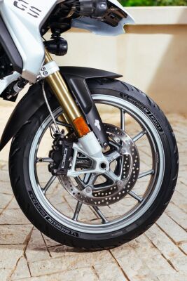 Rd6 120/70zr17 (58w) Tl