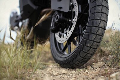 At41r 150/70r17 69vtl