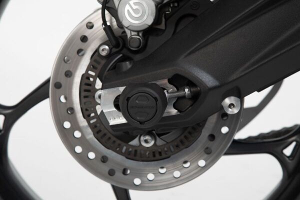 Rear Axle Slider