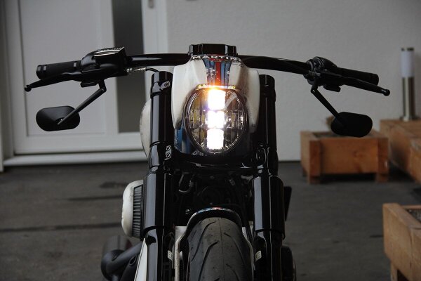 Headlight V-rod Bk