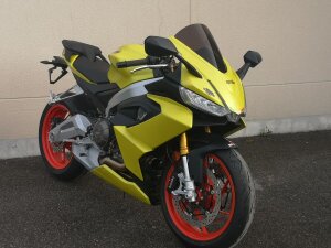 Wndscrn Apr Rs660 Bk