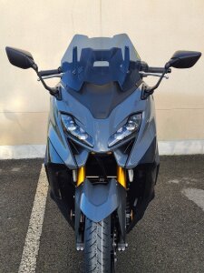 Wndshld Race Tmax560 Smk