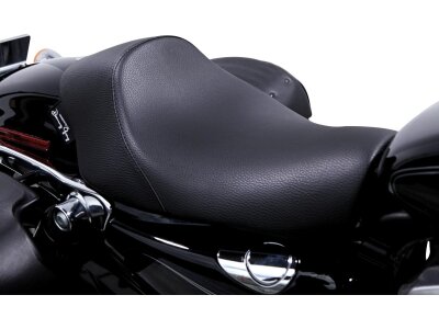 MINIMALIST Solo Vinyl Seat Black Vinyl