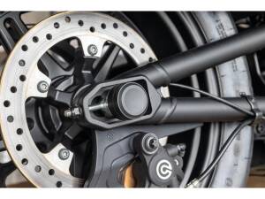 Smooth Rear Axle Cover without Ricks Logo Black Powder...