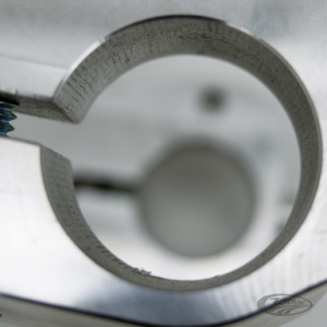 A.S. Bolt on neck & trees 30" FLH/T90-08 (DE)