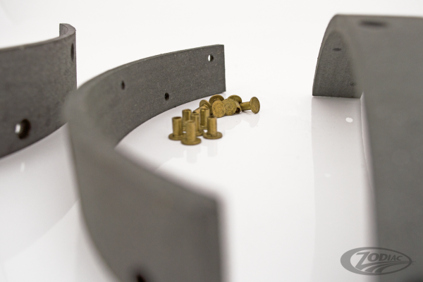 brake linings w/rivets rear W41-52 (DE)
