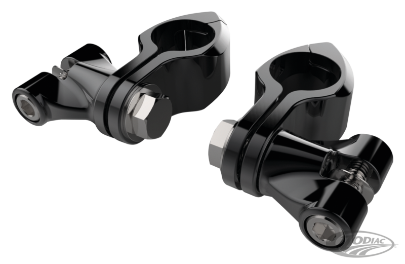 Blk Hingeless Clamps w/ Clevis 1-1/4" (DE)