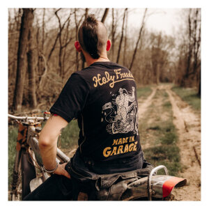 Holy Freedom Yeti t-shirt black Size S