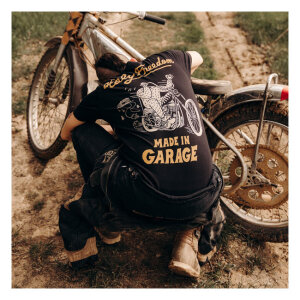 Holy Freedom Yeti t-shirt black Size 2XL