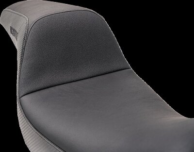 Seat Slyfox Blk Vinyl W/slipst