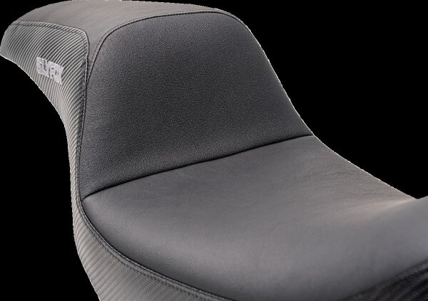 Seat Slyfox Blk Vinyl W/slipst