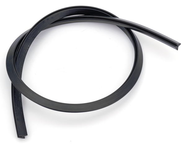 GZP Trim rubber for two and three light (IT)