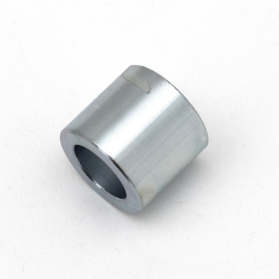 Steel spacer, 17.5x27.6x25mm (IT)