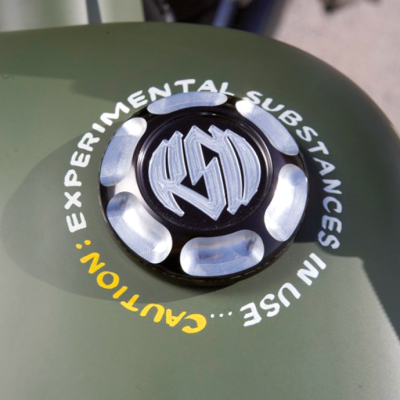 RSD FUEL GAUGE REPL CAP TRACKER Chr (IT)