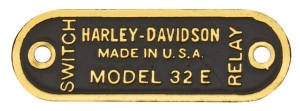 Name plate relay-switch brass 32E genera (IT)