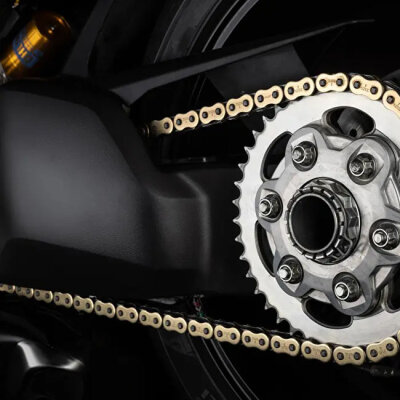 Tsubaki, 520 RQ1 X-ring chain. 120 links