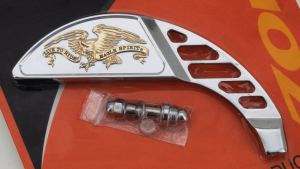 GZP Crescent mirror w/eagle GO/CHR R/H (FR)