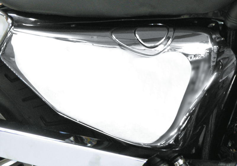 GZP Chrome RH oil tank cover XL04-09 (FR)
