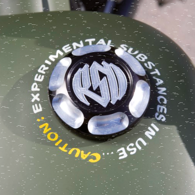 RSD FUEL GAUGE REPL CAP TRACKER Chr (FR)