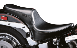 2-Up Silhouette seat FXST06-17 FLST07-17 (FR)