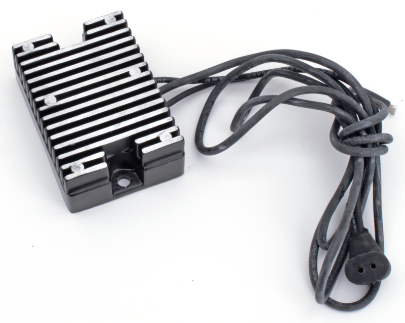 REGULATOR 74510-75A 74510-75A 74512-79A (FR)