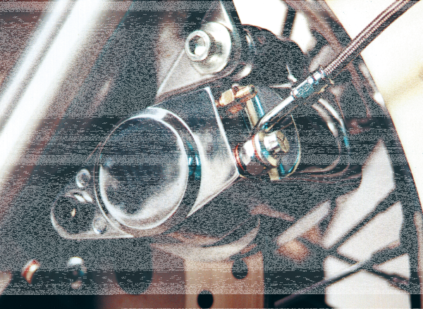 GZP Right front caliper only black 84-99 (ES)