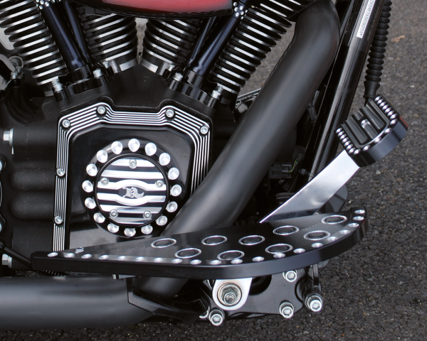 small black pedal FXST BLACK/MACHINE CUT (ES)