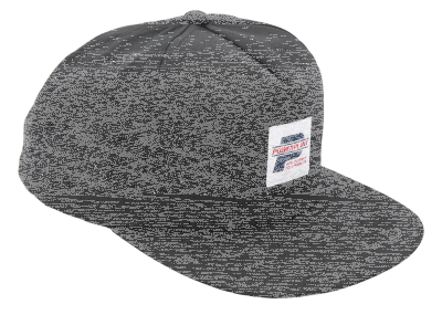 DAILY SNAPBACK BLK with WHITE LABEL (ES)
