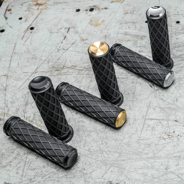 Diamond Grips Black CBL (ES)