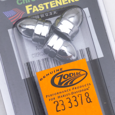 Blister Chrome acorn nuts M10x1.50 set/3 (GB)