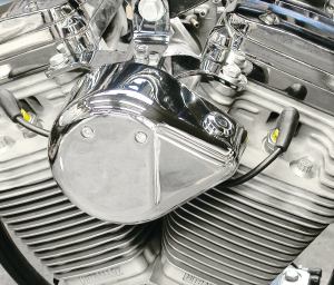 GZP Chrome Alum.Teardrop FXR coilmount/c (GB)