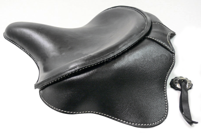 SADDLE, solo "Deluxe", 1939 style, black (GB)