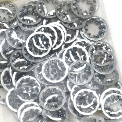 100pck Lockwasher 1/4" internal (GB)