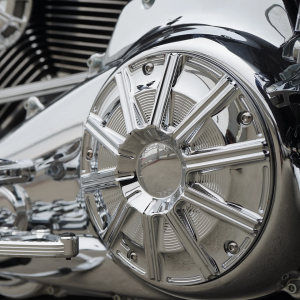 10G Derby cover chrome BT99-23