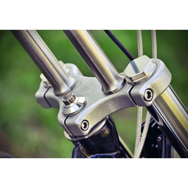 Bare Knuckle Performance, Super Narrow triple tree kit. 41mm