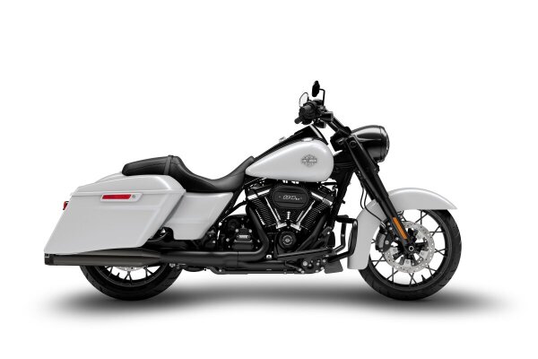 Touring 4 5 Slip-ons E5 Black
