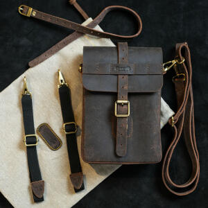 Tripmachine Moto Sling bag mocha